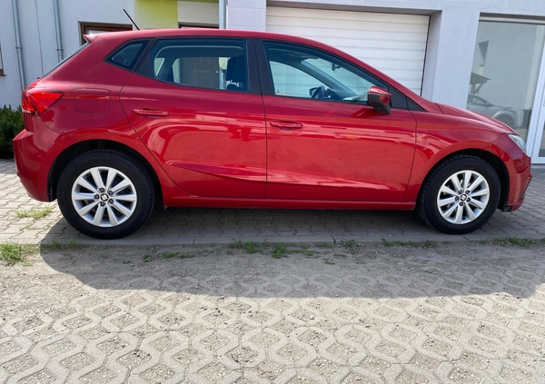 Seat Ibiza cena 44800 przebieg: 52500, rok produkcji 2017 z Ożarów Mazowiecki małe 79